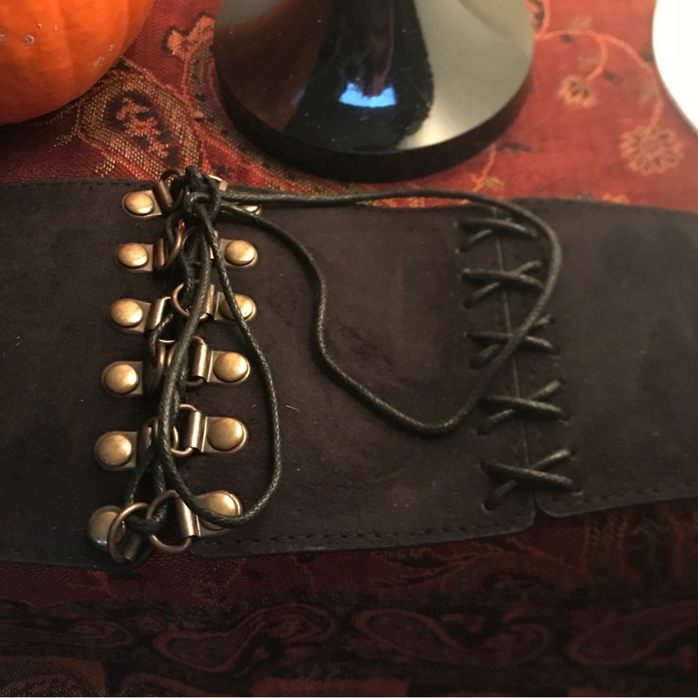 Wide Lace Up Knit Corset Belt in Black Reversibke